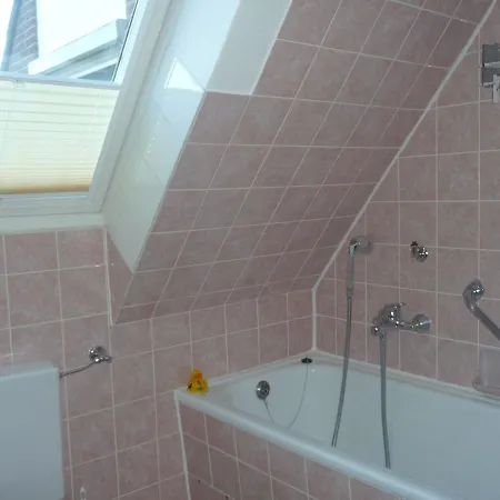 Vids10c15-fehaus-huus-oostsied * Vitzdorf